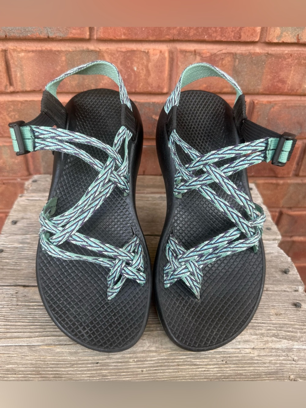 Chaco Chacos Sandals Women’s Sz 8 ZX/2 Classic Green Purple Toe-Loop Shoes CUTE